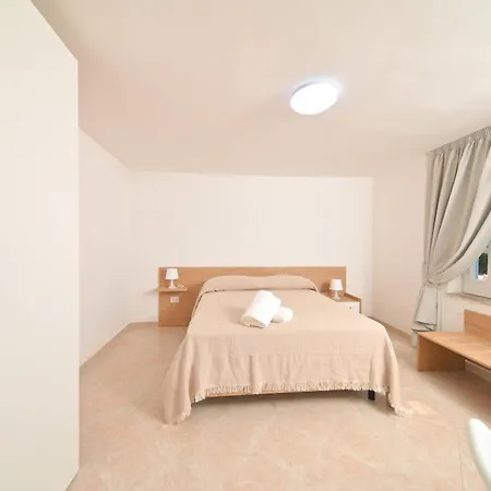 Aida Luxury &