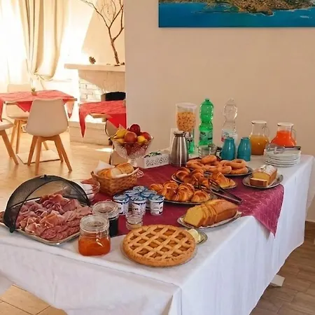 Aida Luxury & Guest house 3*