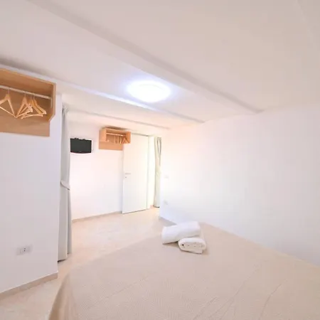 Aida Luxury &